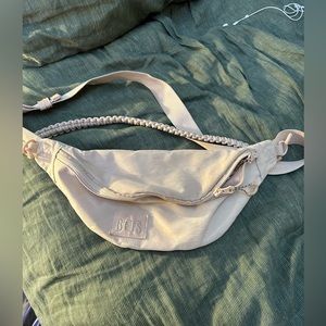 Beis Fanny pack
